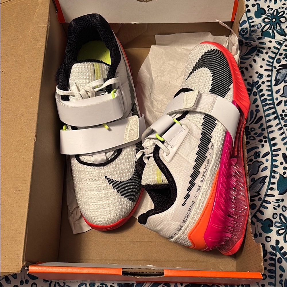 Nike White and Pink Sneakers